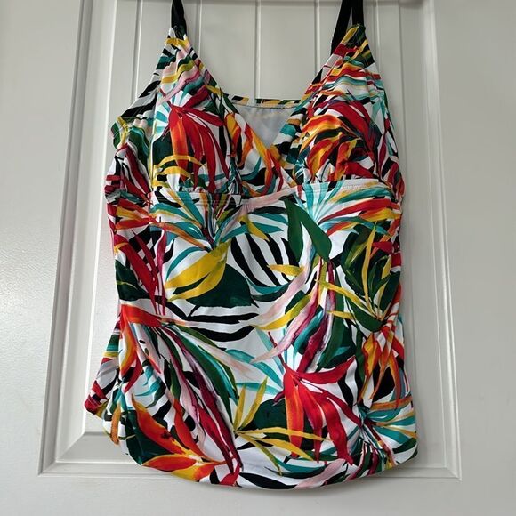Apt.9 Tankini Swim Top Plus Size - Picture 1 of 6
